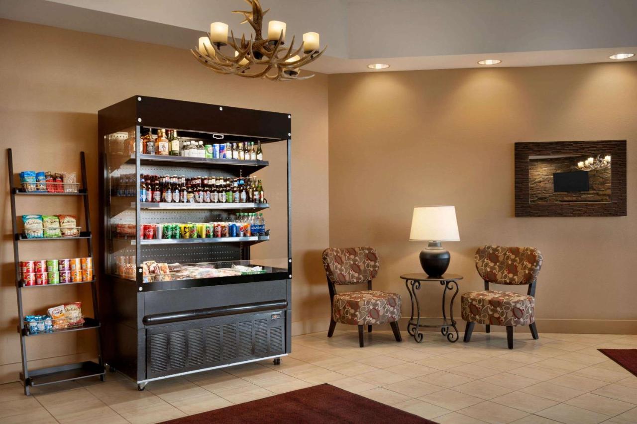 Bakken Airport Xwa Hotel & Studios ويليستون المظهر الخارجي الصورة
